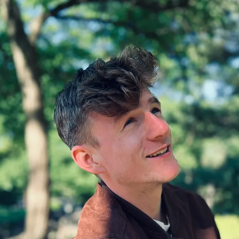 Tom